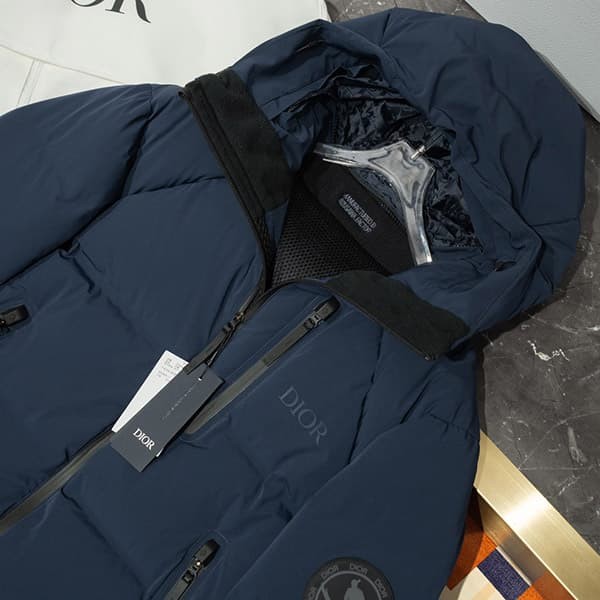 大人気！ディオール Descente&Peter Doig n級品 パファージャケット des70611